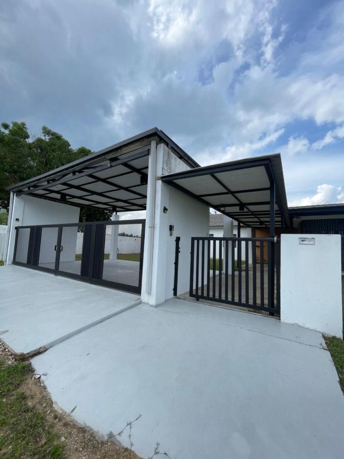 Nur Villa Sg Soi Musslimm Only Kuantan Zewnętrze zdjęcie